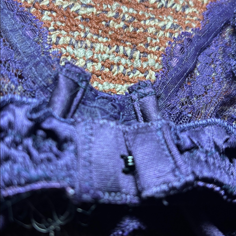 Victorias Secret Bra Vintage sheer purple unlined gold label delicate lace bra - Picture 7 of 13